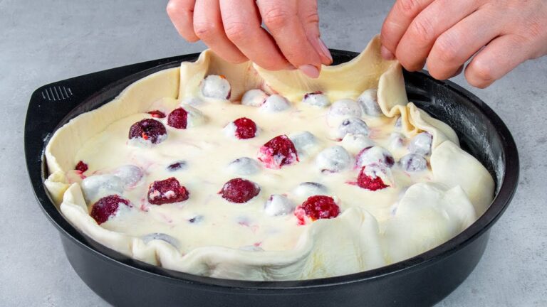 Torta golosa con ciliegie congelate: un dolce irresistibile!